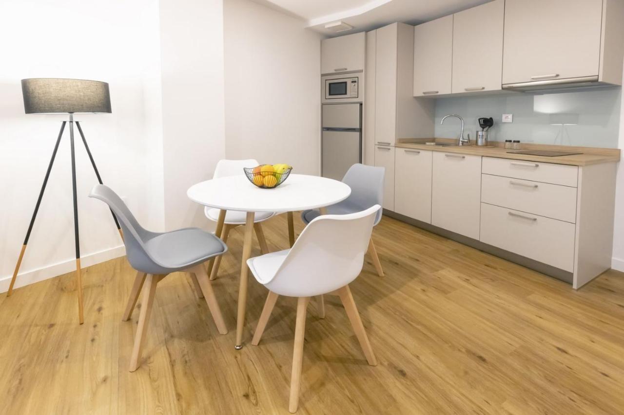 Apartamentos Centro リャネス エクステリア 写真