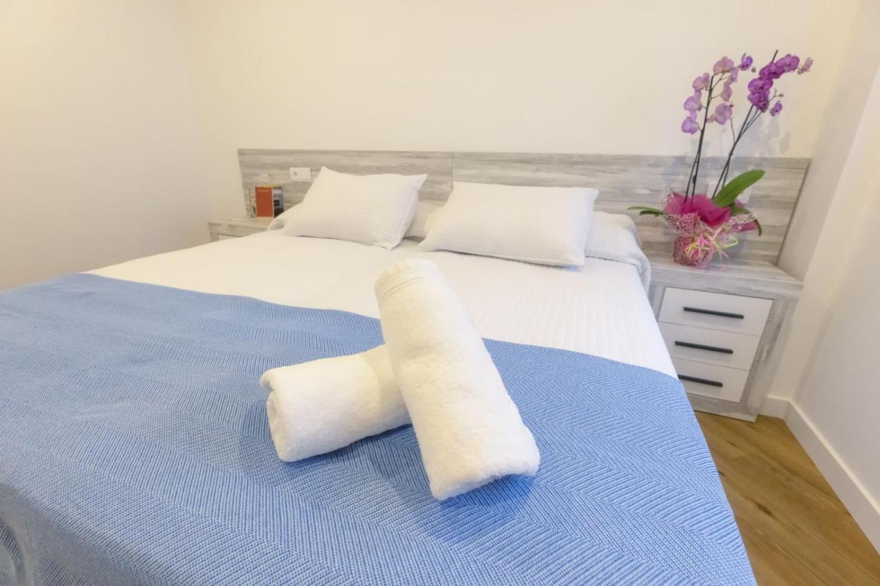 Apartamentos Centro リャネス エクステリア 写真