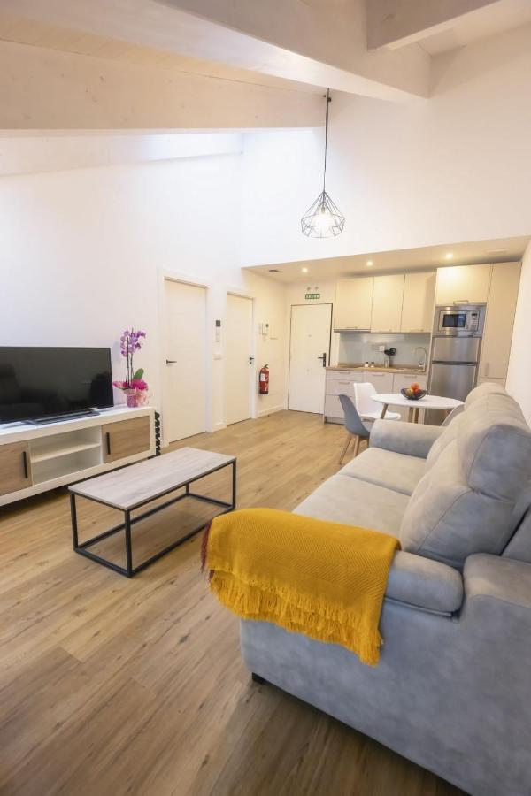 Apartamentos Centro リャネス エクステリア 写真